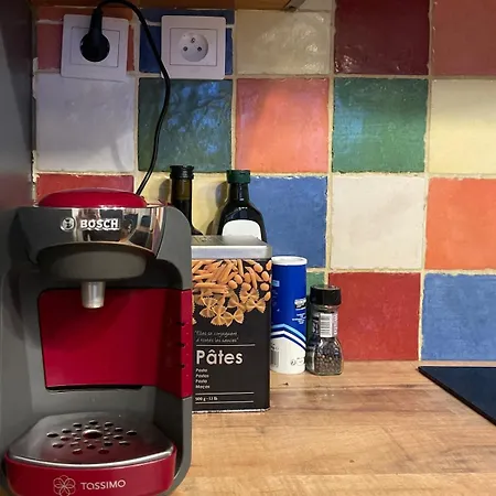 L'industriel - Cathedrale Notre-dame - Netflix Apartman